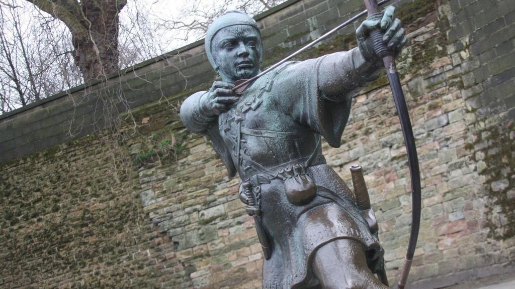 Robin Hood statue