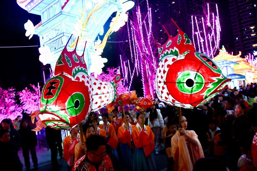 Lantern Festival parade in Chengdu, Sichuan Province, of China.