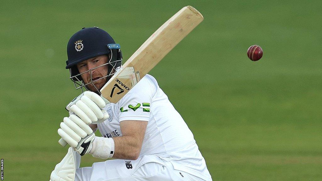 Hampshire all-rounder Liam Dawson batting