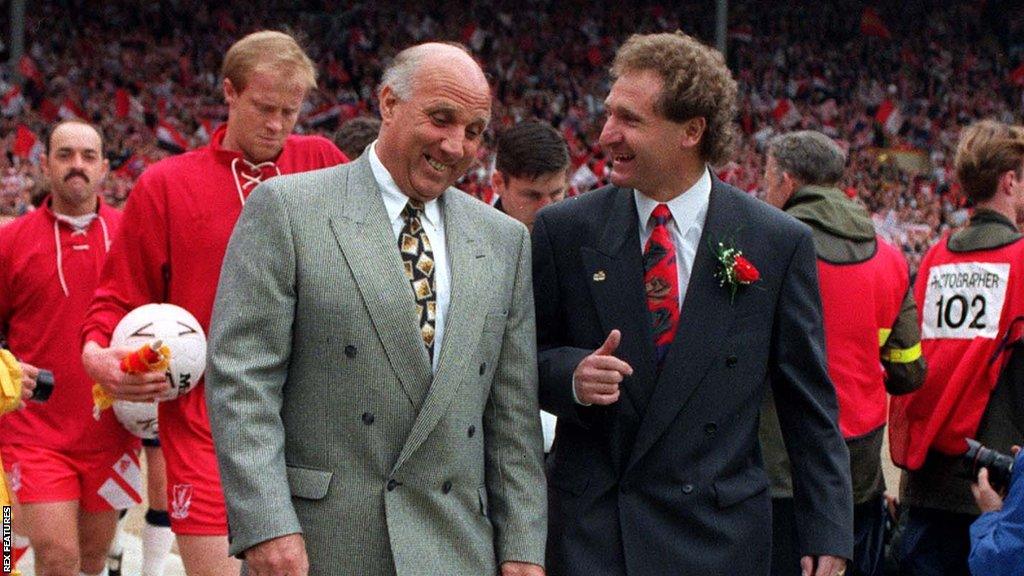 Ronnie Moran and Malcolm Crosby at the 1992 FA Cup final