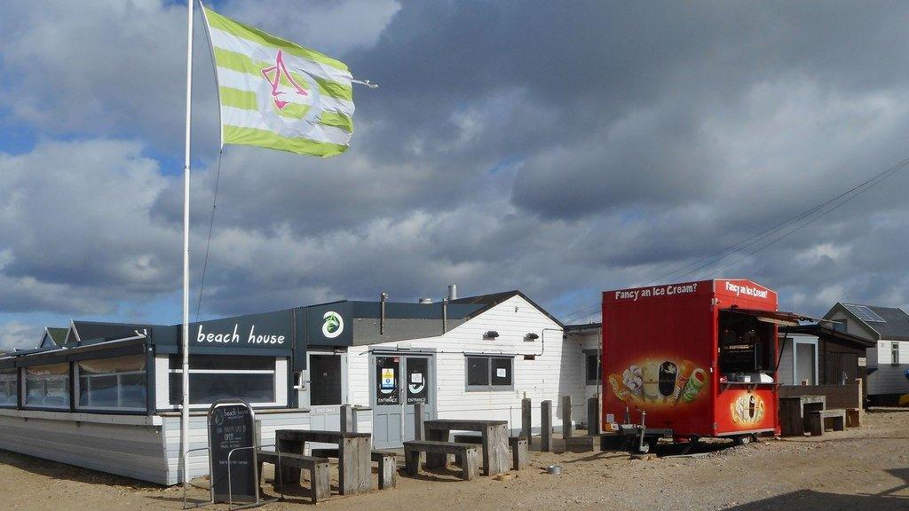 The Beach House in Mudeford Spit before the fire