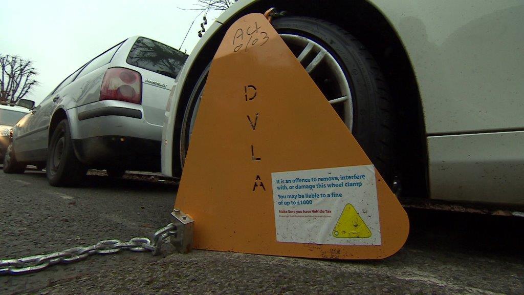 Clamped car