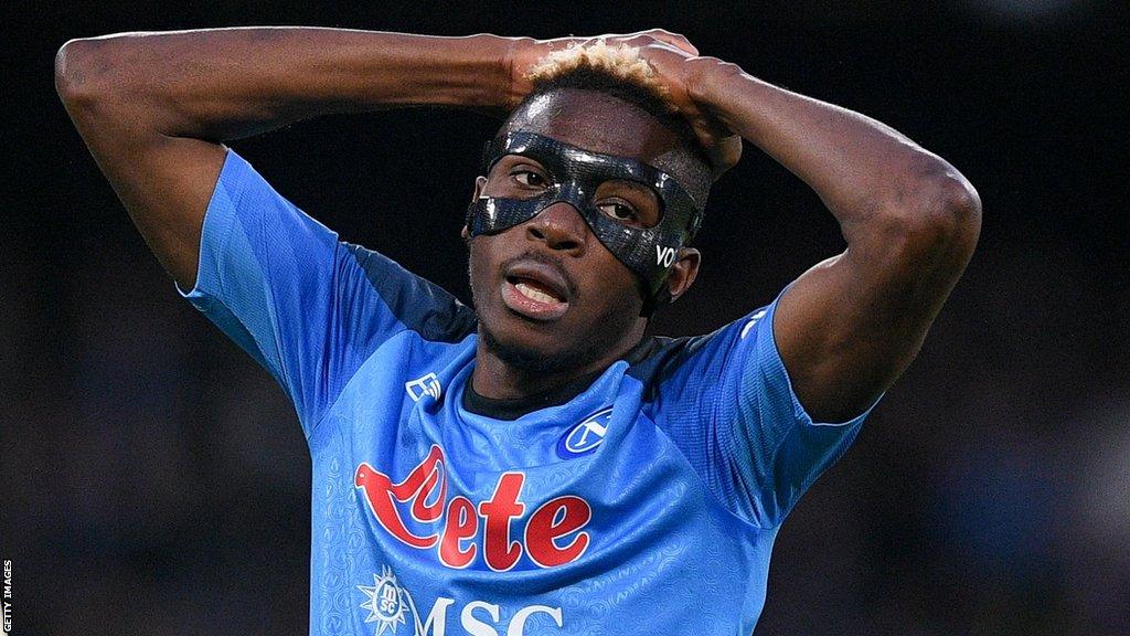 Victor Osimhen of SSC Napoli looks dejected during the Serie A match between Napoli and Hellas Verona