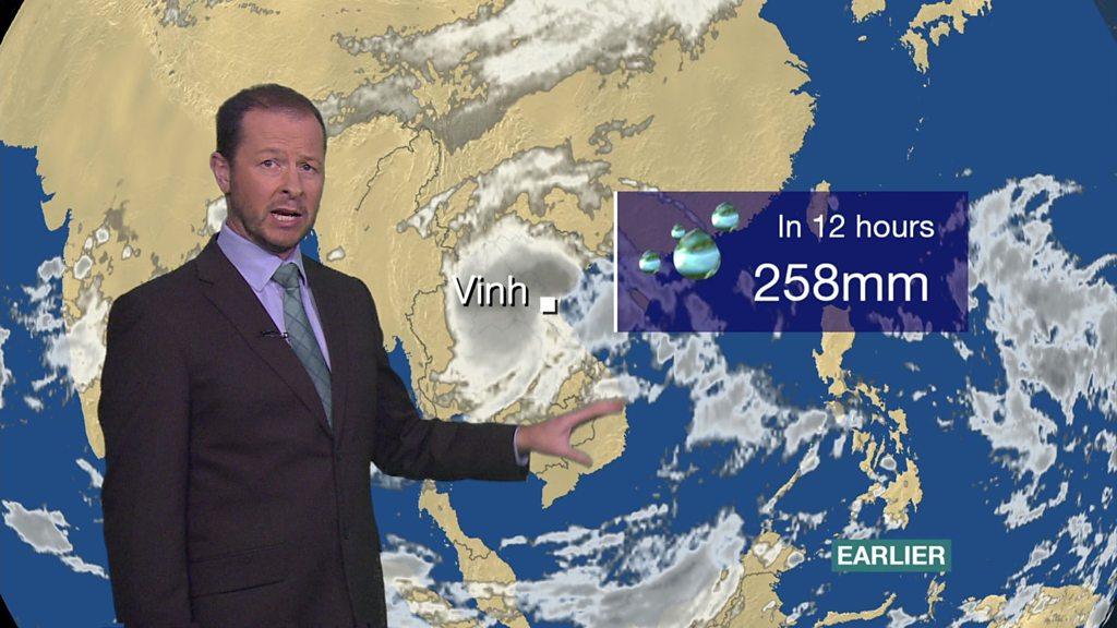 Darren Bett showing rainfall total