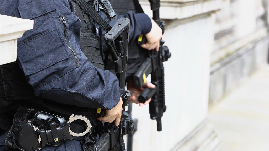 Met Police officers carrying firearms