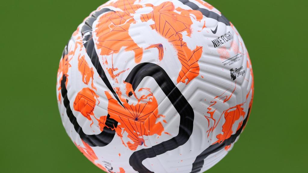 Premier League ball