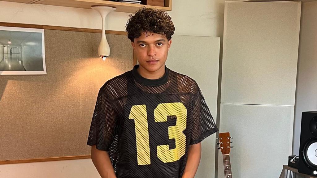 Rising singer Kamal on 'scary' moment he hit up Dave for debut album