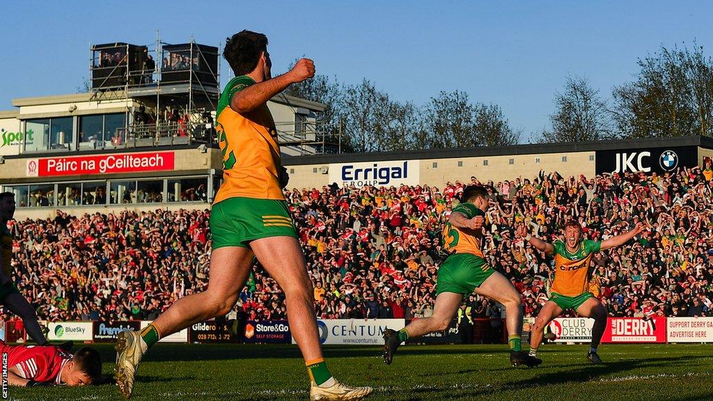 Donegal players celebrate Jamie Brennan's goal