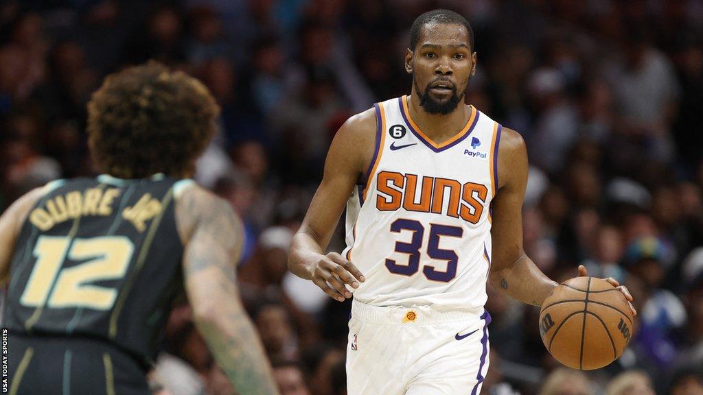 NBA Kevin Durant scores 23 points on Phoenix Suns debut in win at Charlotte Hornets BBC Sport