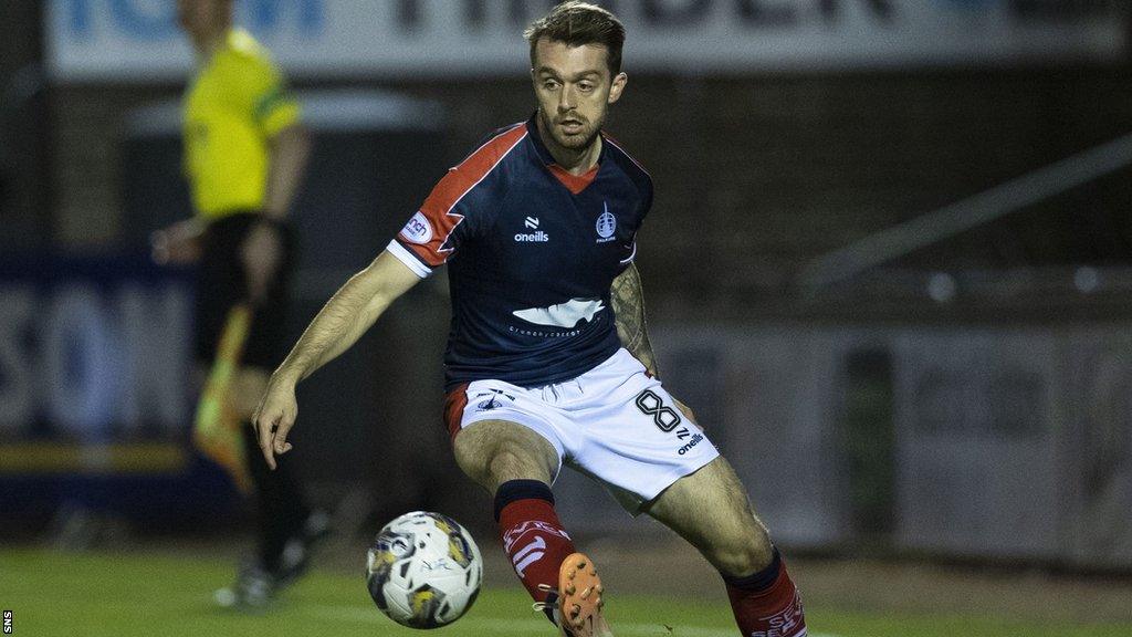 Brad Spencer playing for Falkirk