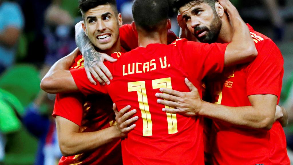 Spain celebrate winning goal