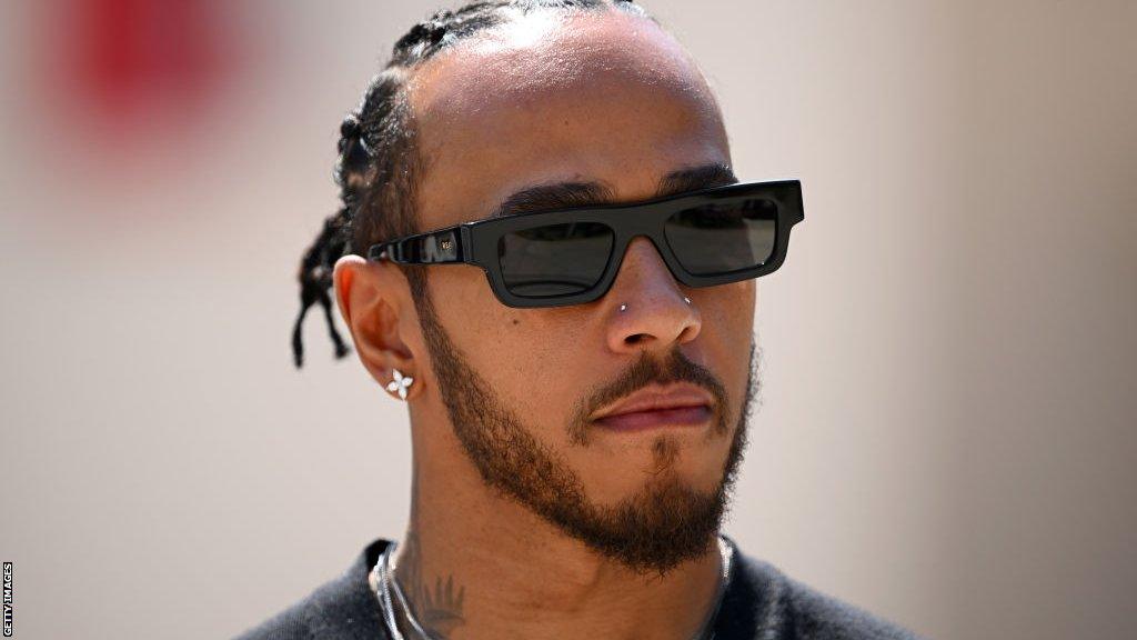 Lewis Hamilton walking into the Sakhir circuit