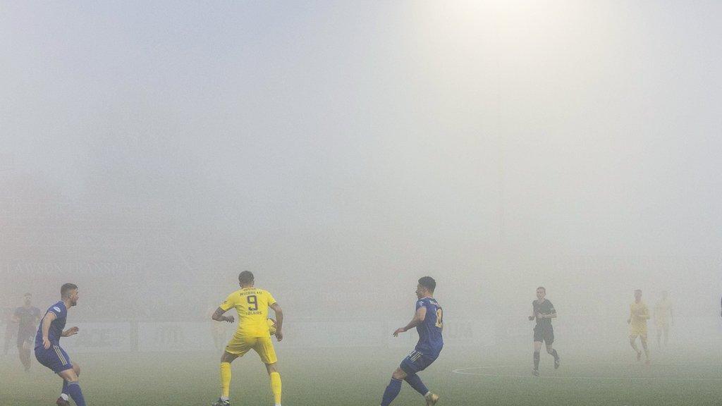 Heavy fog blanketed the match for the whole evening