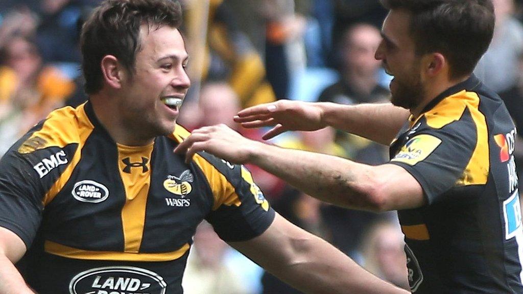 Rob Miller celebrates his first-half try for Wasps