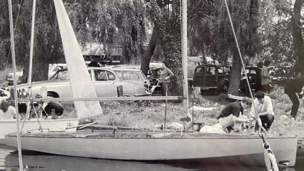 Black and white image of the sail boats