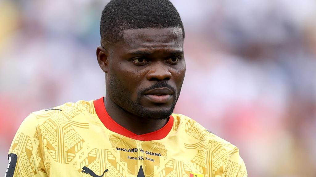 Djed Spence Tampak Menghindari Jabat Tangan Thomas Partey Jelang Pertandingan Inggris-Ghana