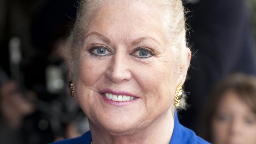 Kim Woodburn: TV Yıldızından Viral Meme’e