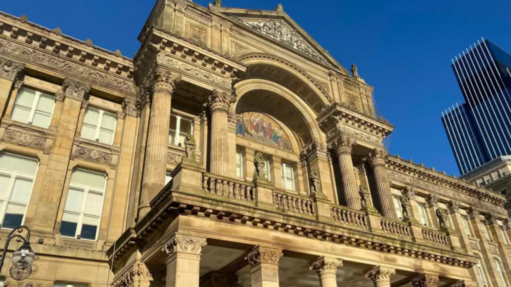 Эксперты разъясняют финансовое положение Бирмингема в 2023 году