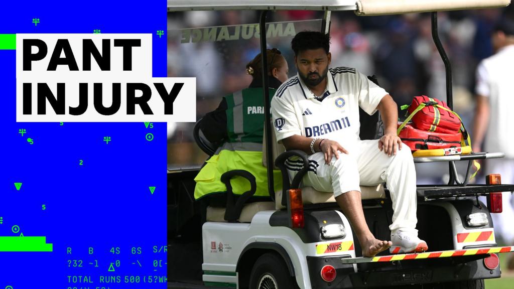 Pant retires hurt with foot injury after Woakes ball