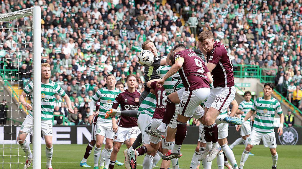 Lawrence Shankland scoring for Hearts.