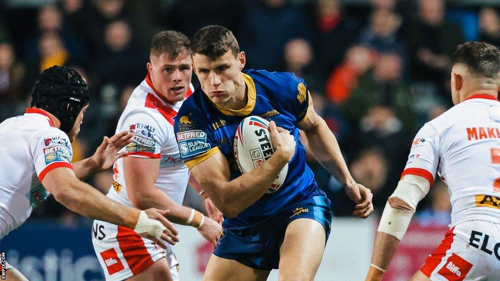 Innes Senior (centre) in action for Wakefield