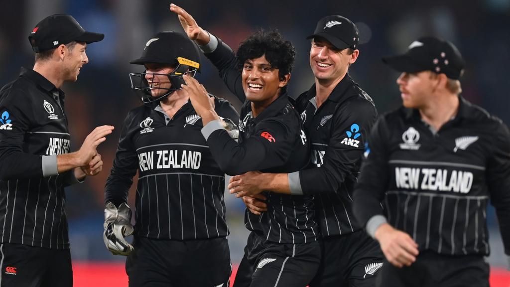 New Zealand celebrate a wicket