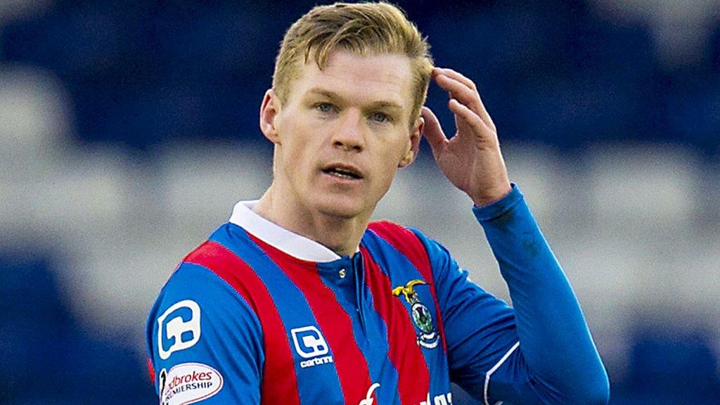 Billy Mckay in Inverness Caledonian Thistle colours