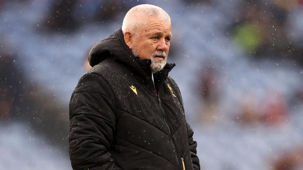 Gatland's Wales position is 'untenable' - Jones