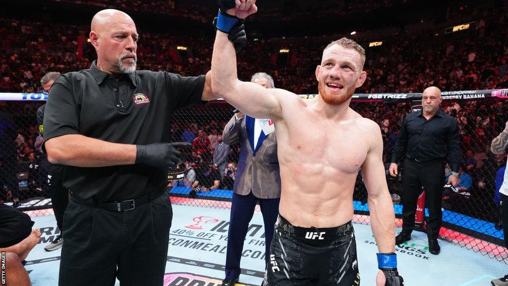 UFC 299 Jack Della Maddalena beat Gilbert Burns with 