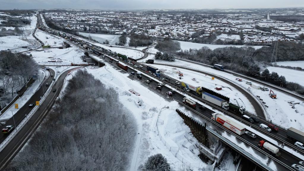 Heavy traffic amid snowy scenes in Gateshead