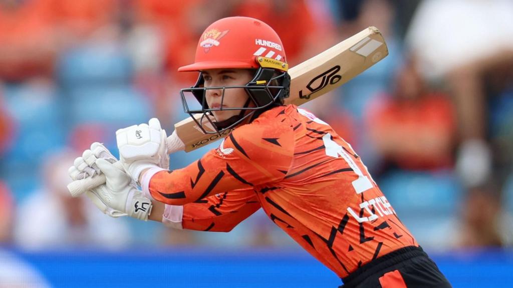 Litchfield helps Sunrisers boost knockout hopes