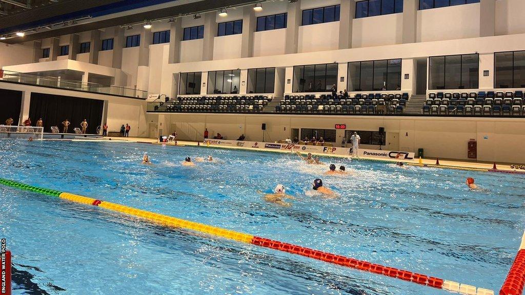 Britain playing water polo