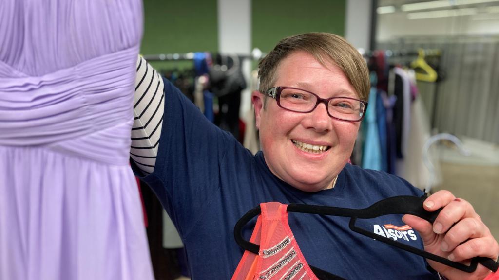 Mum’s pop-up shop aims to make prom affordable