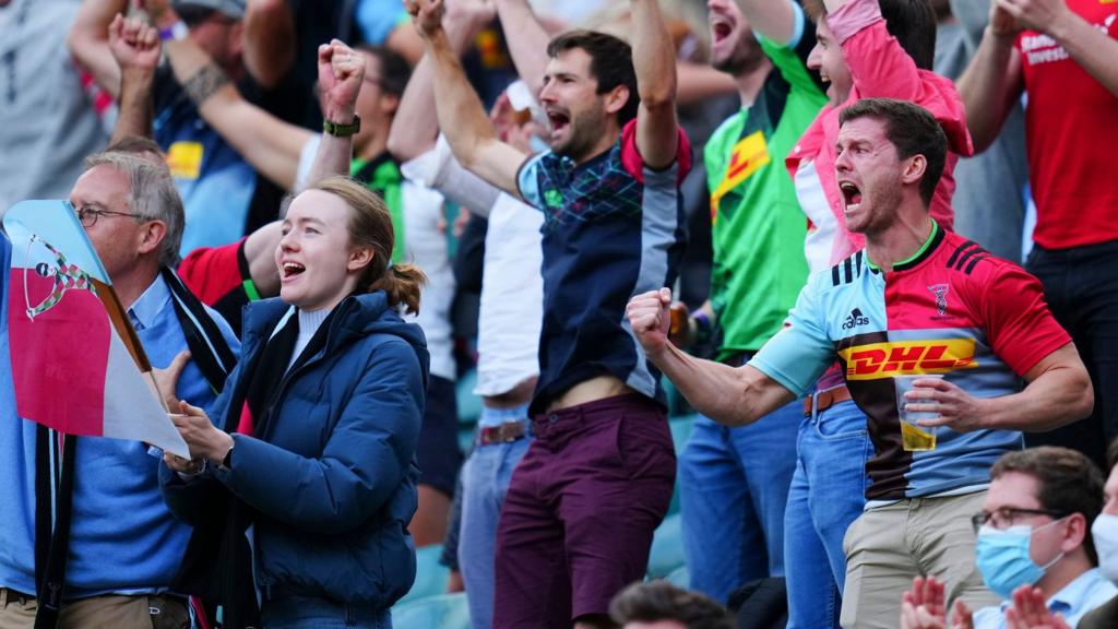 Quins fans