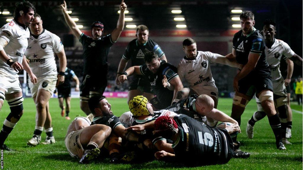 Ospreys score against Sharks