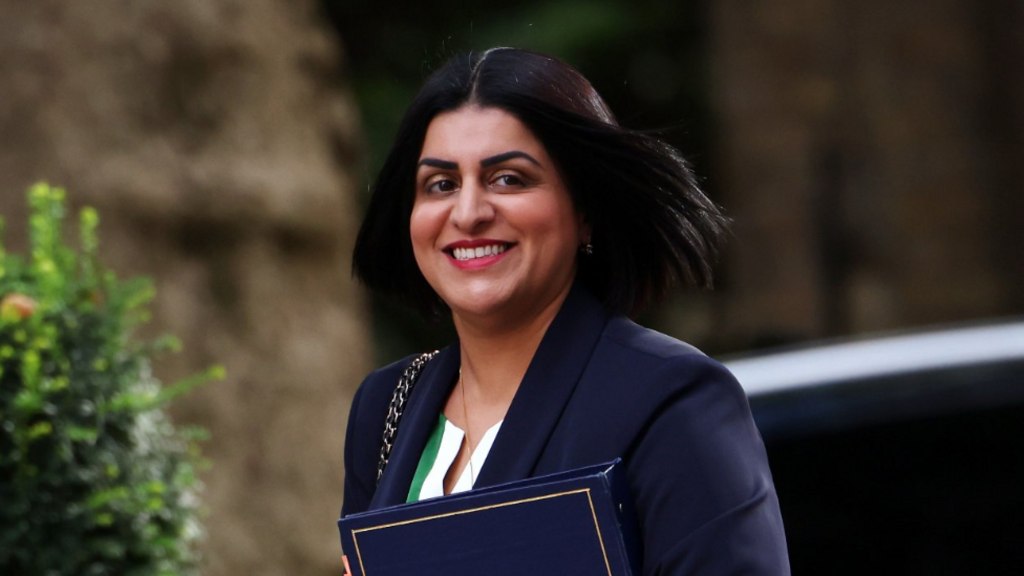 Shabana Mahmood zur Innenministerin in bedeutender Kabinettsumbildung ernannt