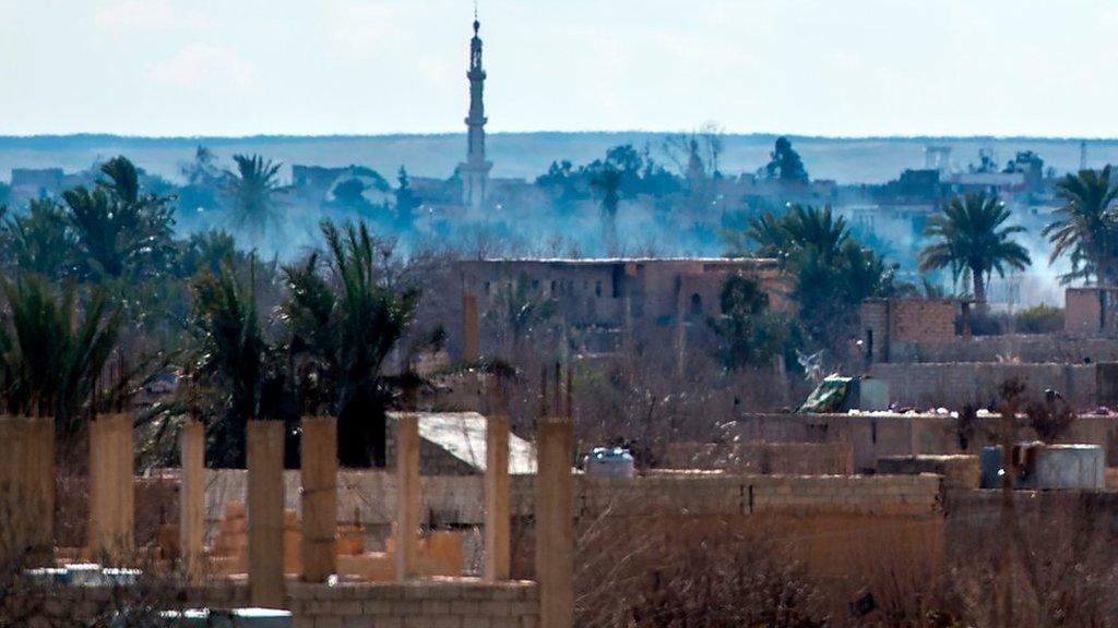 Smoke rises from Baghuz on 17 February 2019