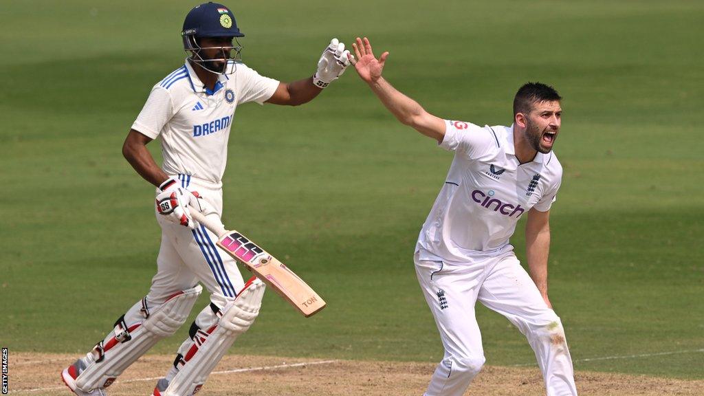 Mark Wood appeals for a wicket