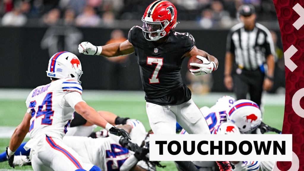 'That's beautiful!' - Robinson scores 81-yard touchdown run