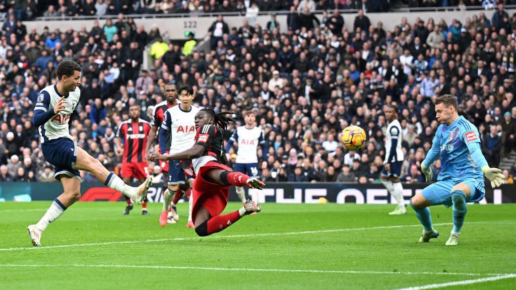 Brennan Johnson scores for Spurs against Fulham