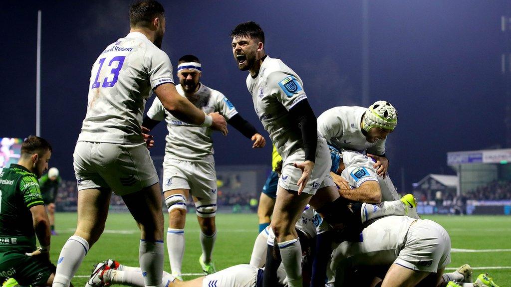 Leinster celebrate victory