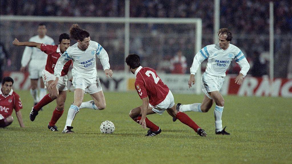 Chris Waddle plays for Marseille
