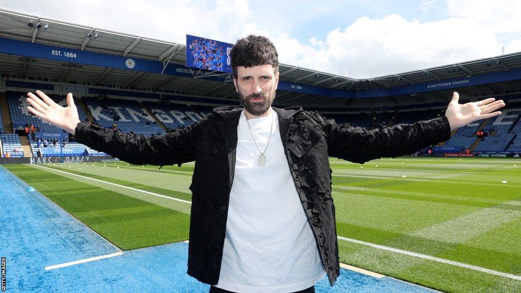 Kasabian frontman Serge Pizzorno
