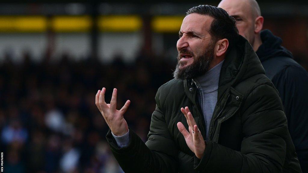 Burton boss Martin Paterson gives his players directions