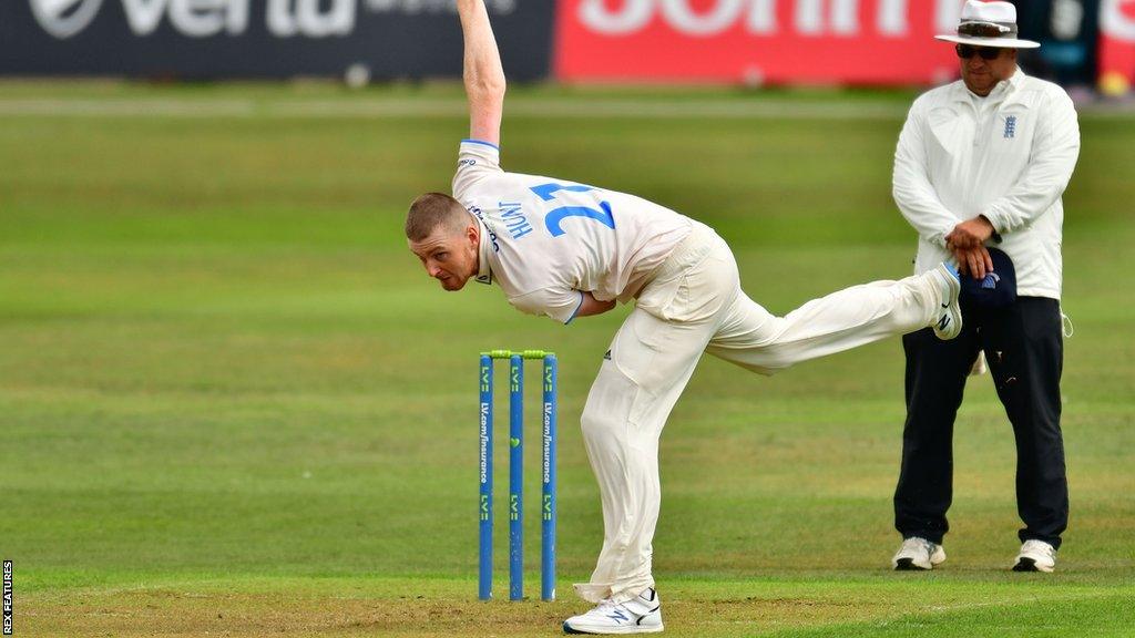 Sean Hunt in action for Sussex