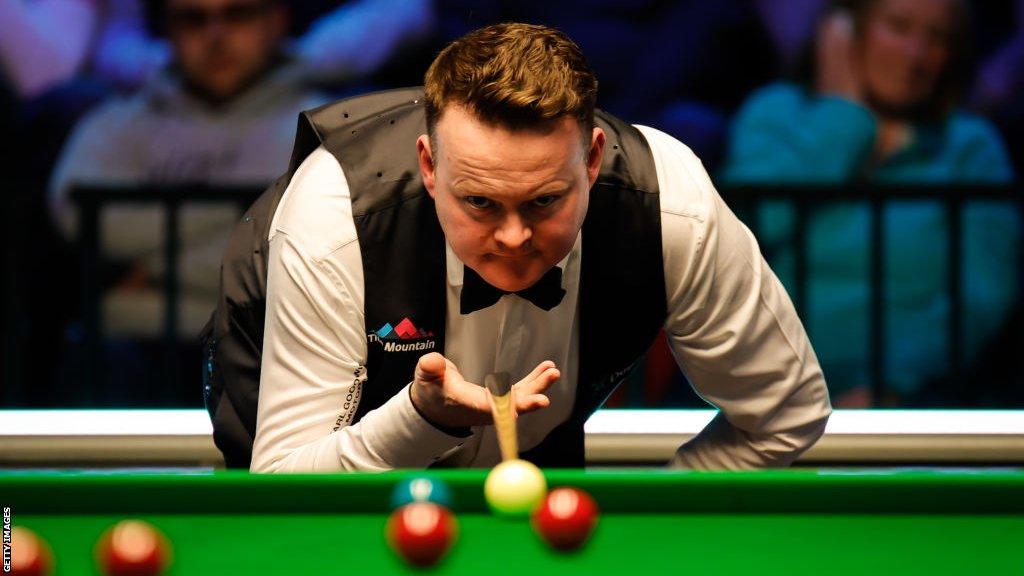 Shaun Murphy in action during the Tour Championship final