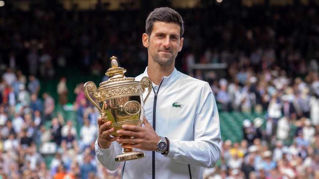 Djokovic-at-wimbledon.