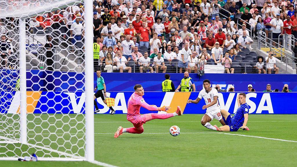  Jude Bellingham scoring England's third goal. 