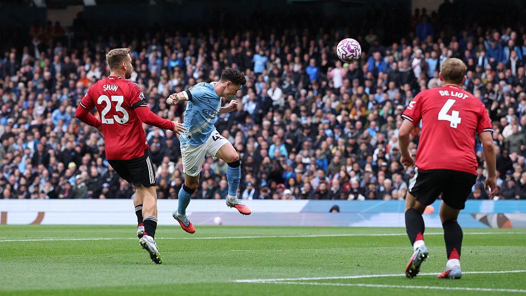 Phil Foden scores for Man City