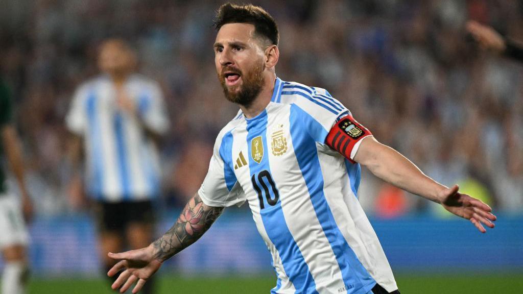 Argentina 6-0 Bolivia: Lionel Messi scores hat-trick in World Cup  qualifying - BBC Sport